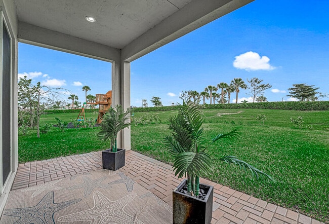 Building Photo - 5482 Macoon Wy