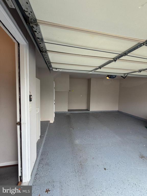 Building Photo - 113 Blackford Dr
