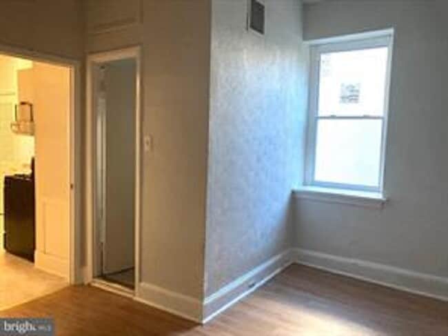 Building Photo - 777 S 6th St