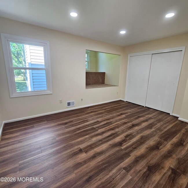 Building Photo - 3 Millay Ct