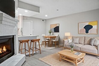 Building Photo - 250 El Dorado Blvd