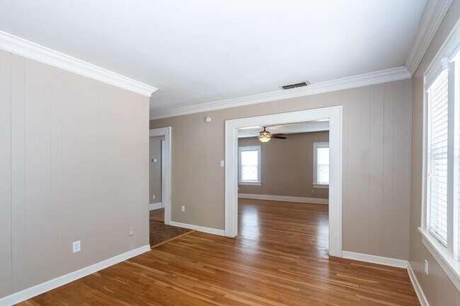 Building Photo - 2307 14th St
