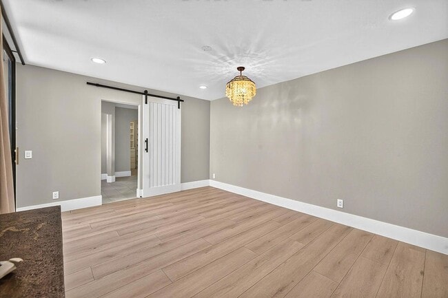 Building Photo - 77765 Cottonwood Cove