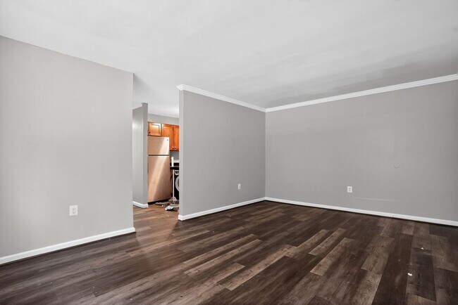 Building Photo - 2025 Move-In Special – $200 Off First Month’s Rent!! Modern 2-Bedroom Apartment with In-Unit Laun...