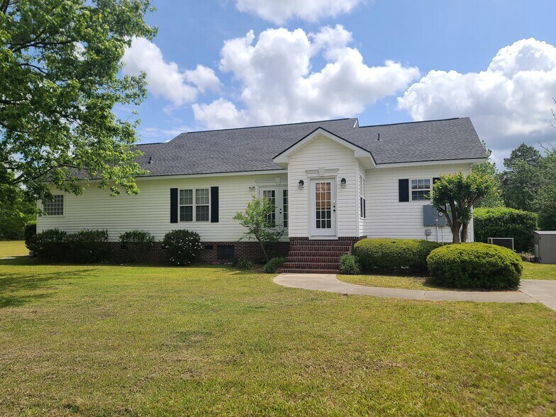Building Photo - 518 Cloverfield Ln