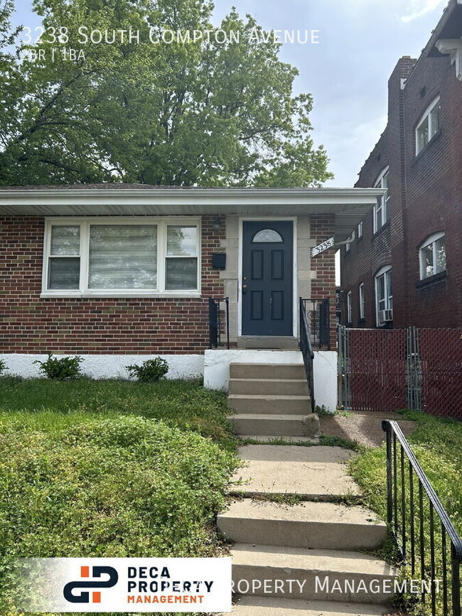 Primary Photo - 3238 S Compton Ave