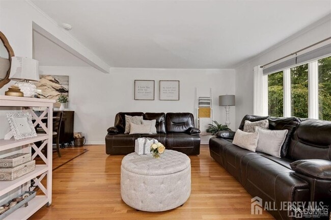 Building Photo - 617 Princeton Rd