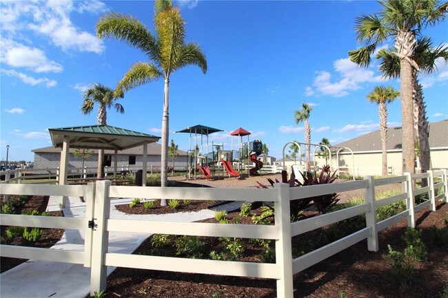 Building Photo - 17608 Canopy Pl