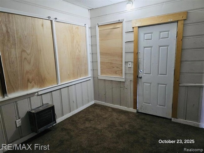 Building Photo - 11466 Somerset Ave