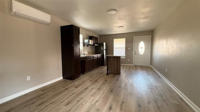 Building Photo - 110 Crockett St