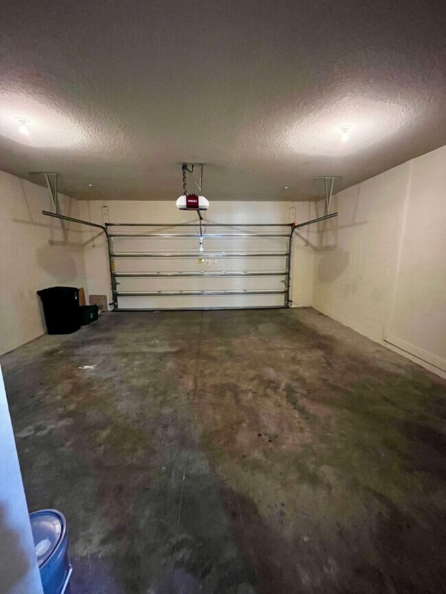 Building Photo - 7506 Aloma Pines Ct