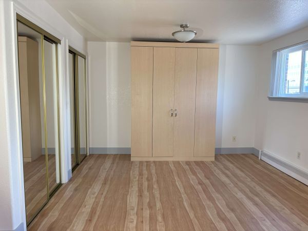 Murphy bed and closet - 1833 N Williams St