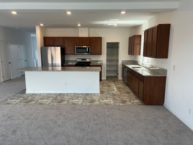 Building Photo - ** Coming Soon ** Beautiful New 4-Bedroom Home for Rent in Highlands Ranch – Modern 2024 Build wi...