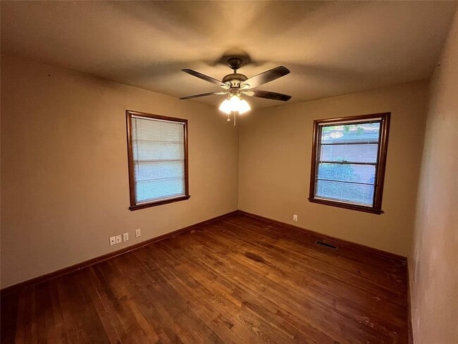 Building Photo - 1603 Franklin Dr