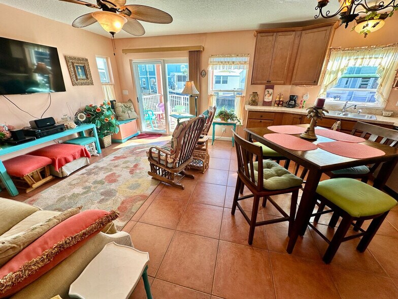 Building Photo - 257 Nettles Blvd