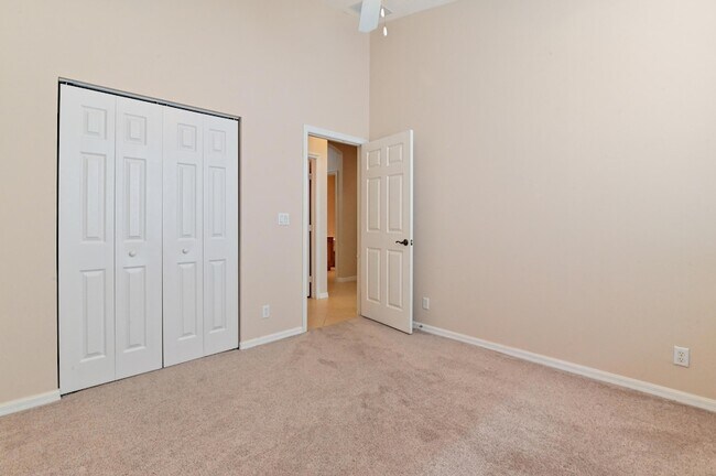 Building Photo - 7073 Via Leonardo