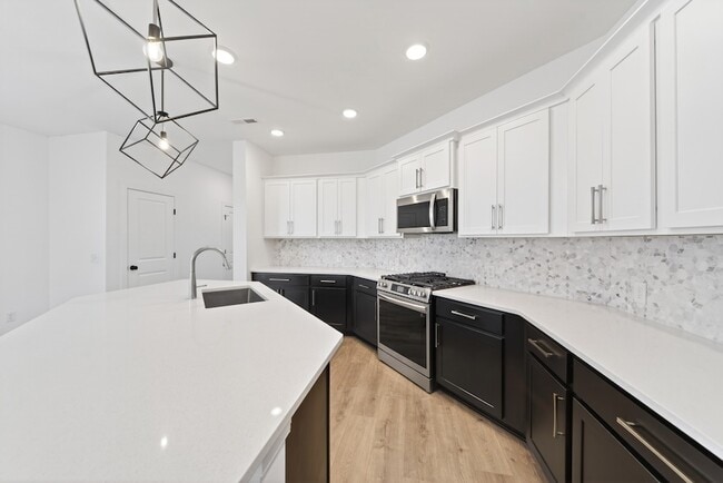 Building Photo - 1088 Linn Cv Ct