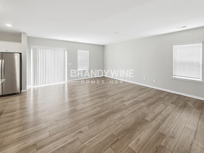Building Photo - 680 Friesland Dr