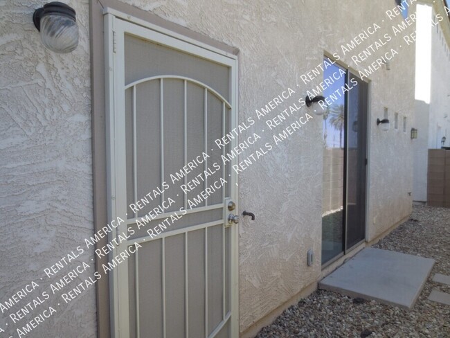 Building Photo - 1160 W Argon St
