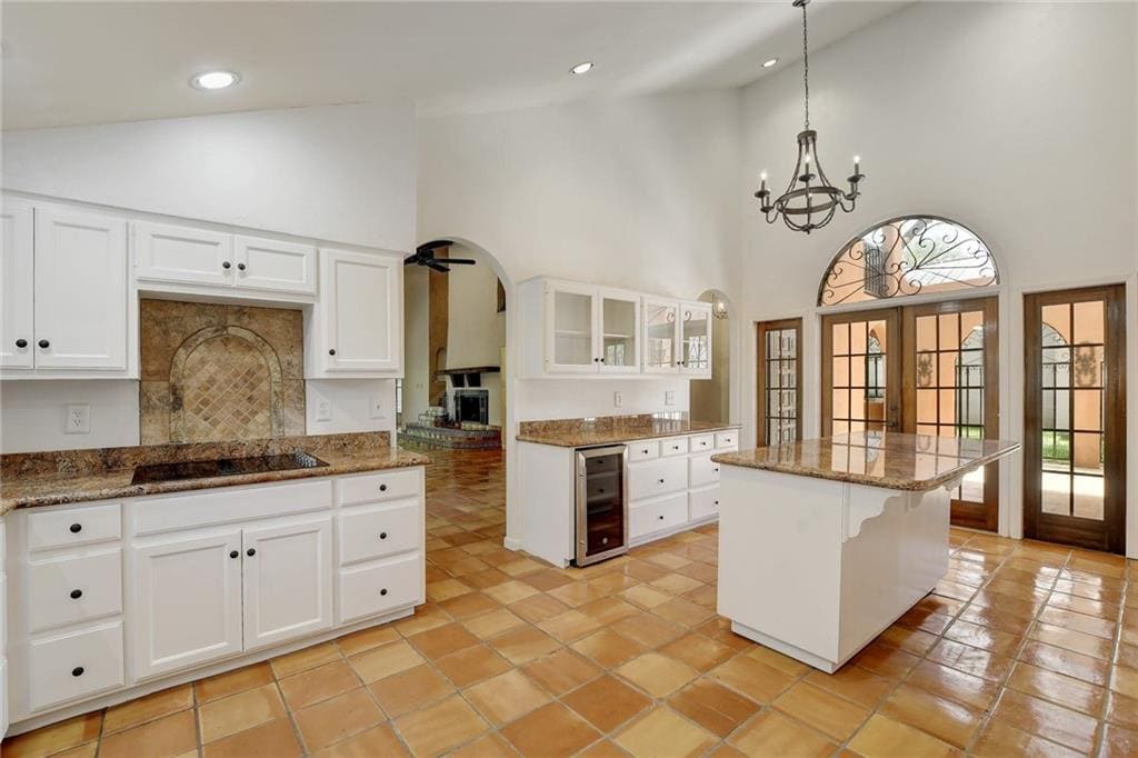 Building Photo - 108 Acapulco Dr