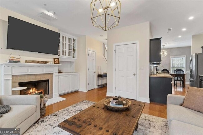 Building Photo - 1168 Stephens St