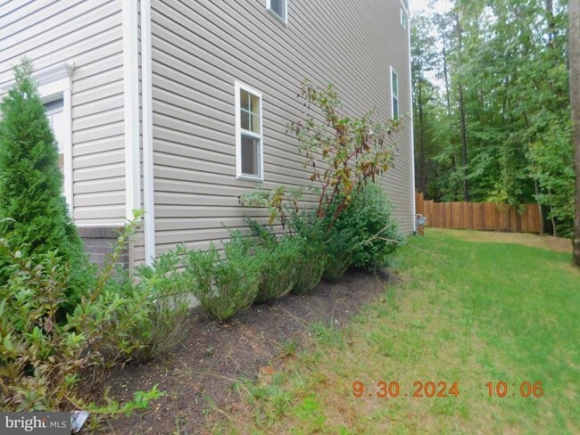 Building Photo - 313 Huff Dr