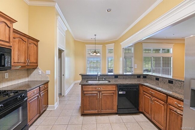 Building Photo - 8318 Chadburn Way