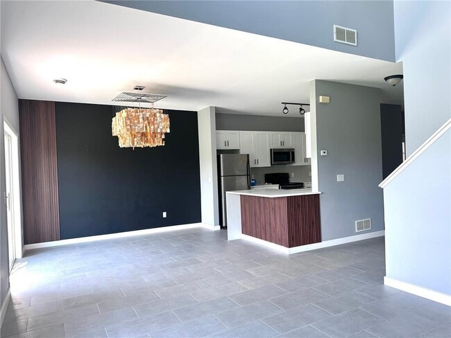Building Photo - 10986 Isanti Ct NE