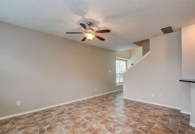 Building Photo - 23 Fairlee Ct