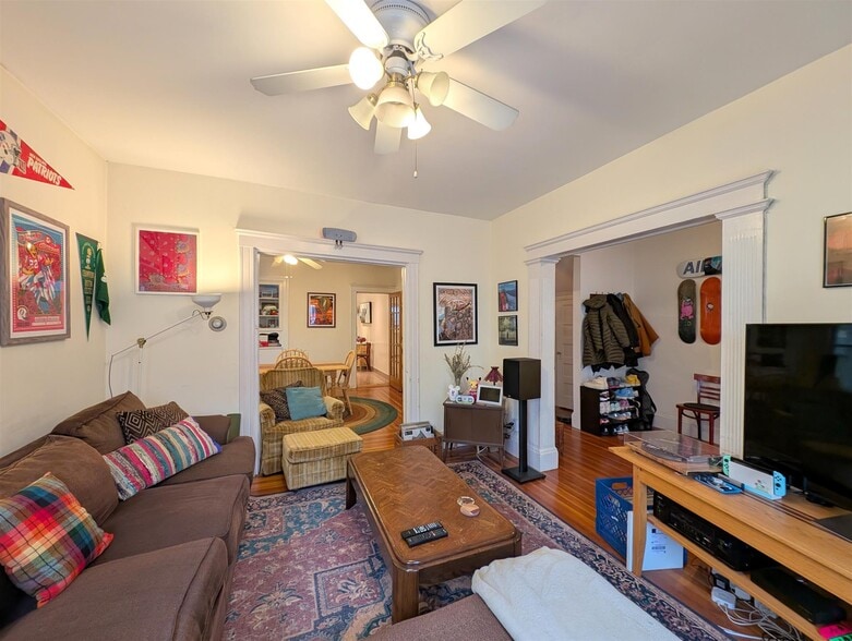 Building Photo - 80 Pearson Rd