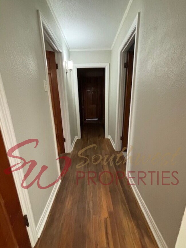 Building Photo - Spacious 4 Bedroom Home with Park-Like Backyard!