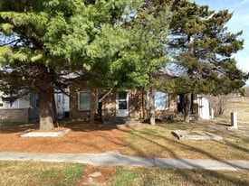 Building Photo - 1313 W Nichols St