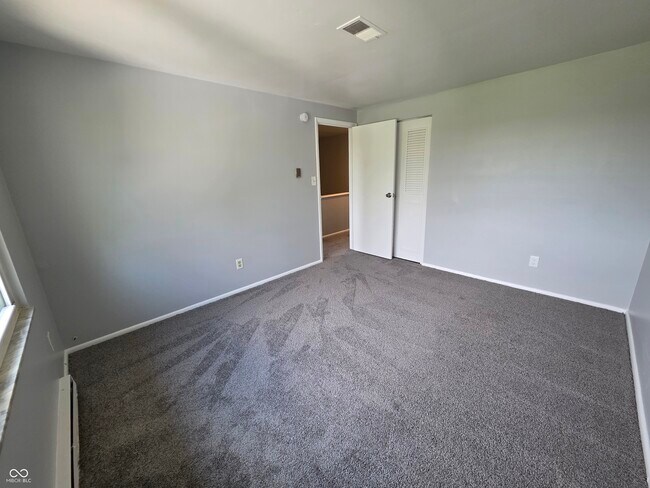 Building Photo - 3829 Biscayne Rd