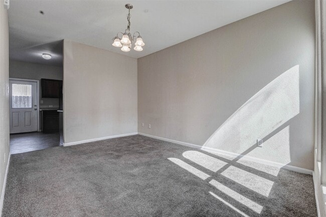 Building Photo - 8622 Torcello St