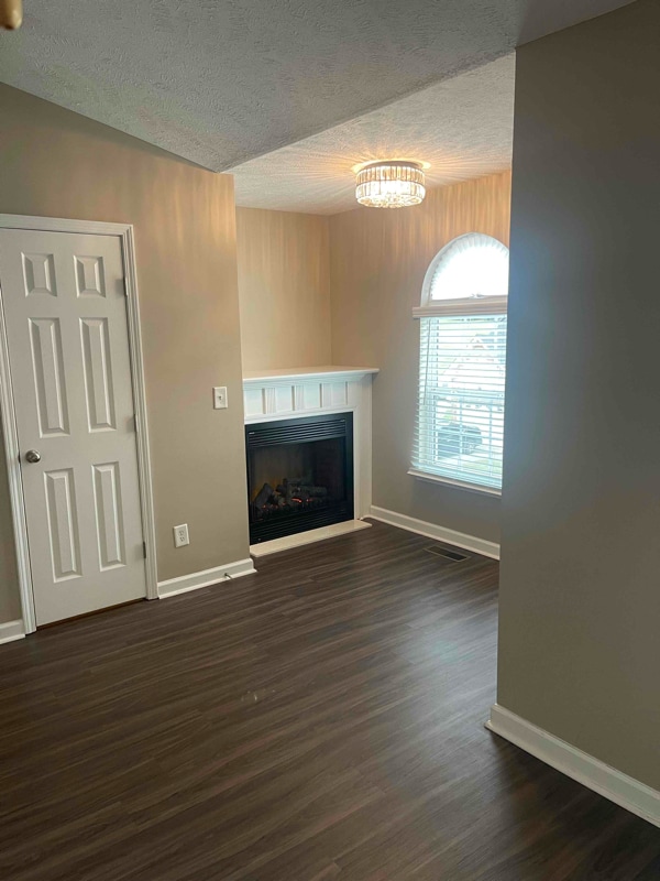 Building Photo - 827 Spence Enclave Ln