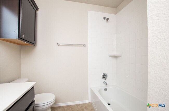 Building Photo - 2516 Bargello St