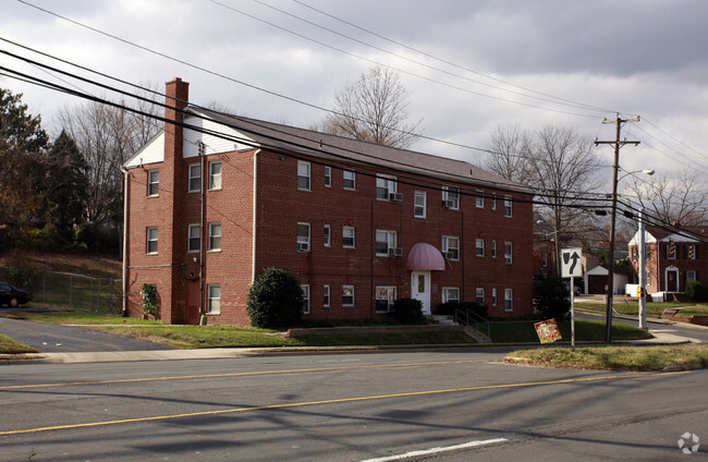 Primary Photo - Huntington Station Apartments