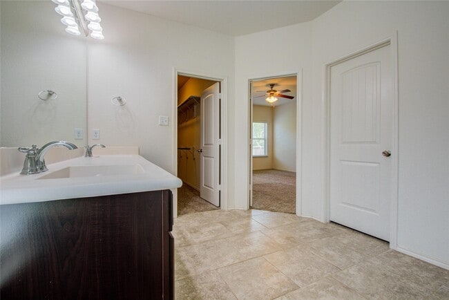 Building Photo - 12275 Little Blue Heron Ln