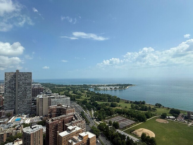 Building Photo - 3660 N Lake Shore Dr