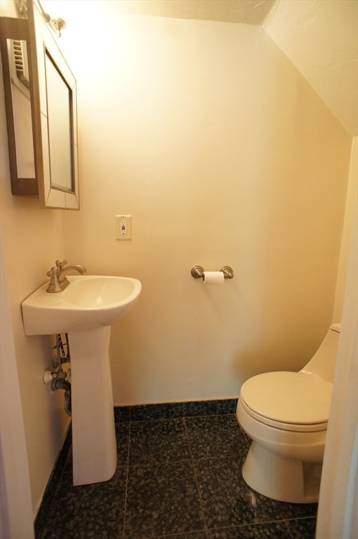 Building Photo - 152 Quincy Shore Dr