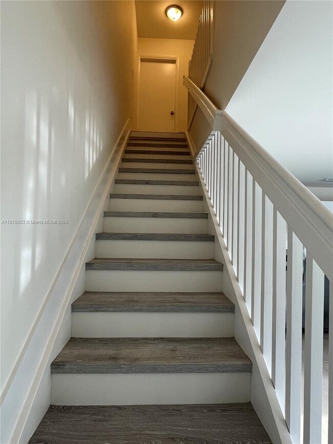 Building Photo - 385 NW 82nd Terrace