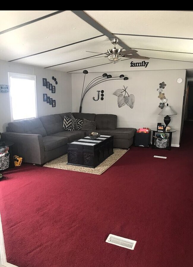 Building Photo - 24310 Seals Rd