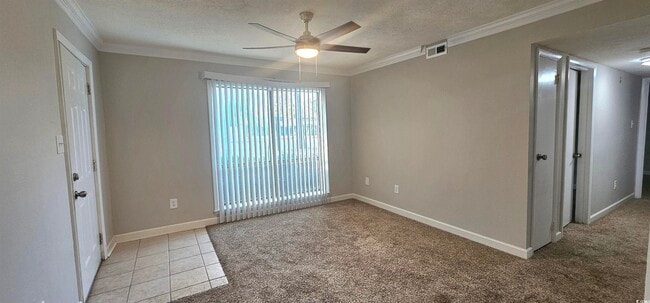 Building Photo - 615 Carter Ln