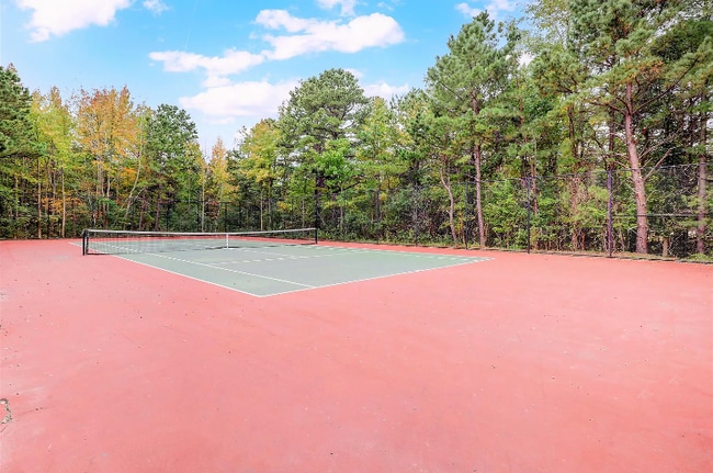 Building Photo - 19 Jason Ct