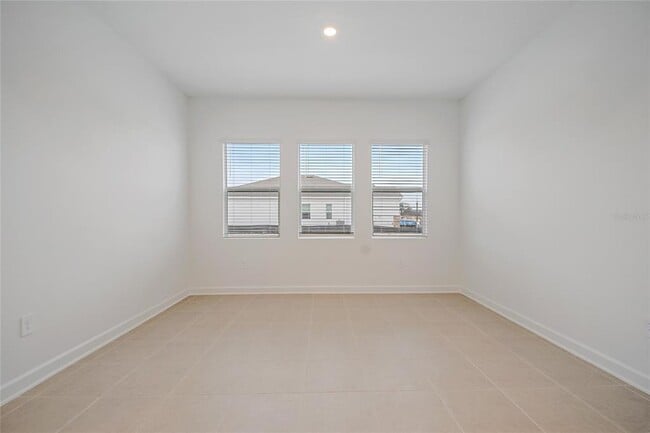 Building Photo - 4068 Eastminster Rd