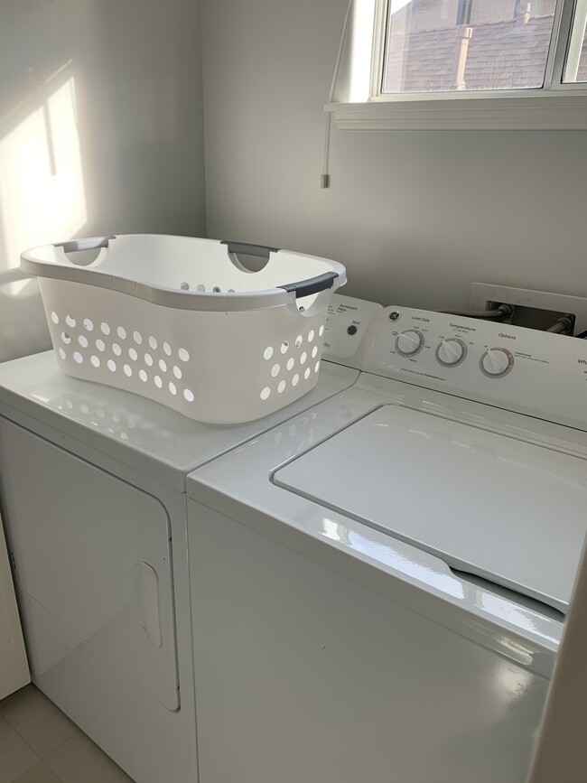 Laundry Room - 109 N Irena Ave