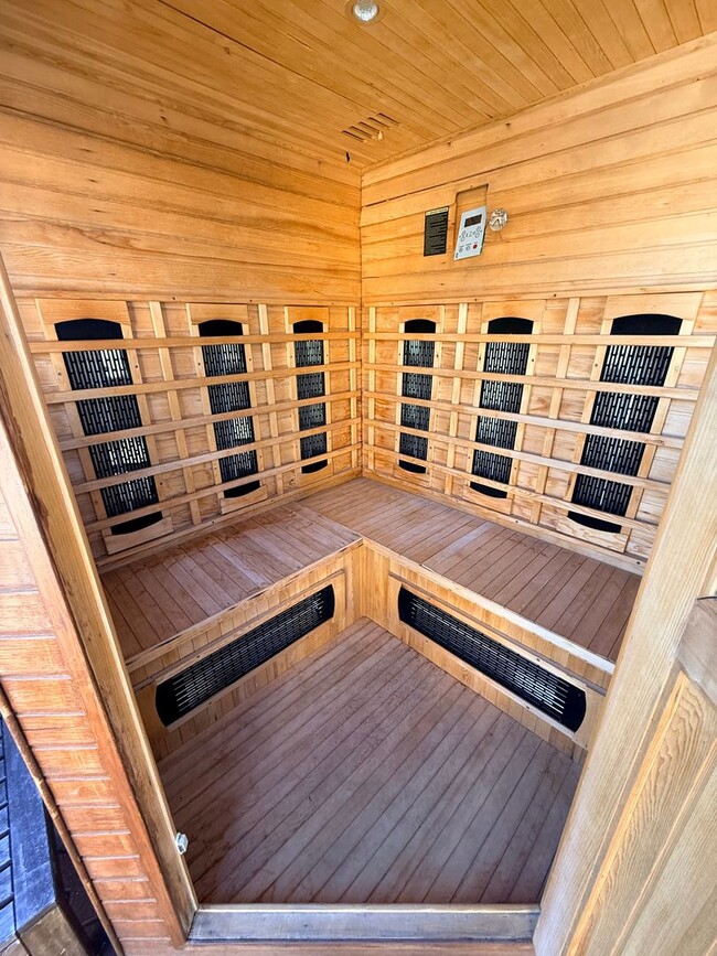 Building Photo - Upgraded Single Family Home in Allied Gardens!