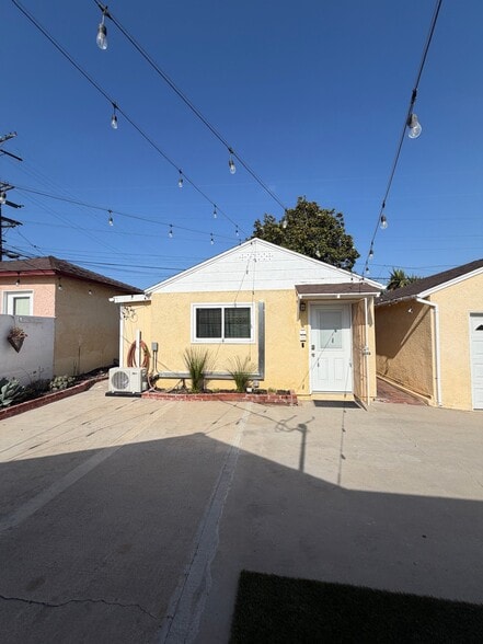Building Photo - 6242 Acacia St