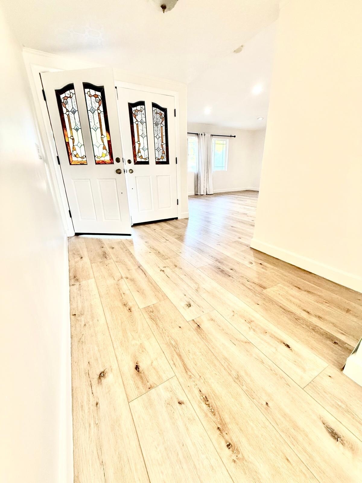 Building Photo - 2121 Mignon Way