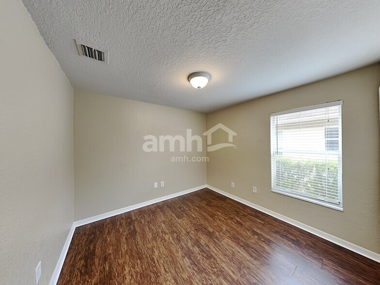 Building Photo - 11604 Brookmore Way